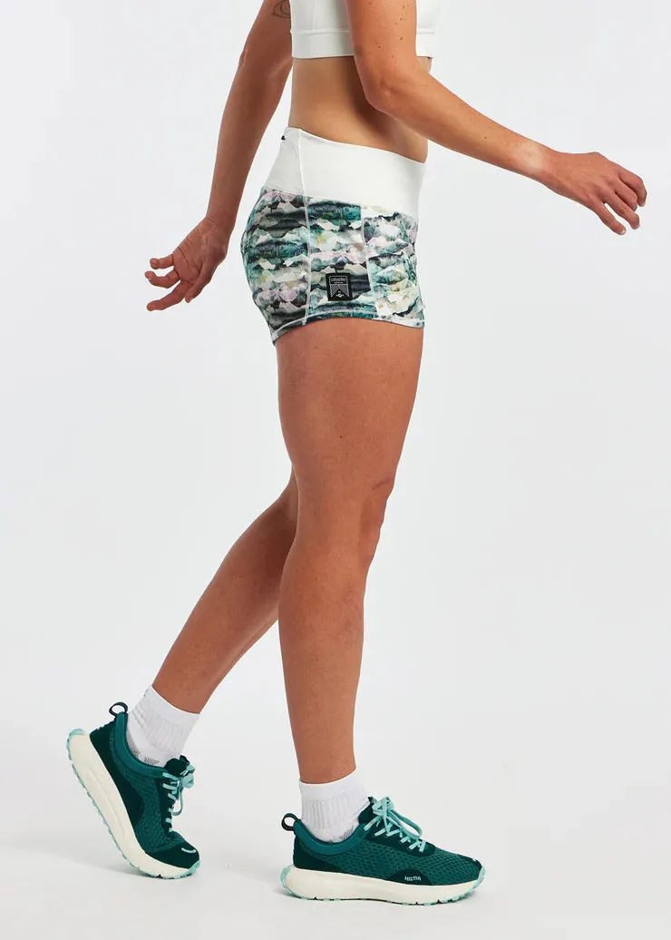 Oiselle | Roga Shorts | Women's | Mountain